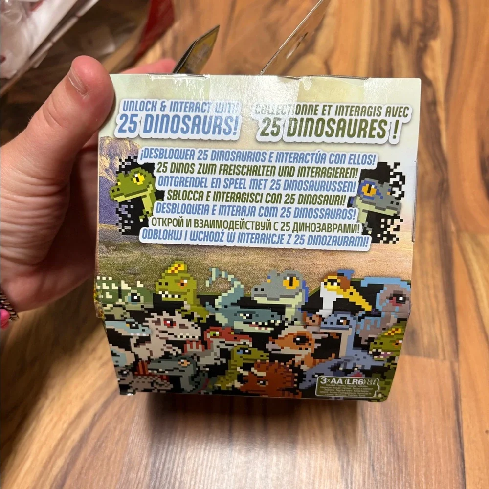 Bitzee Jurassic World edition - Picture 8 of 10